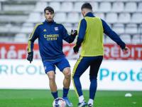 开云体育在线-兰斯客场战平，勉强守住分数的简单介绍