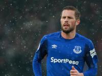 开云体育APP下载-生死战之夜，乔治攻防两端的绝对统治