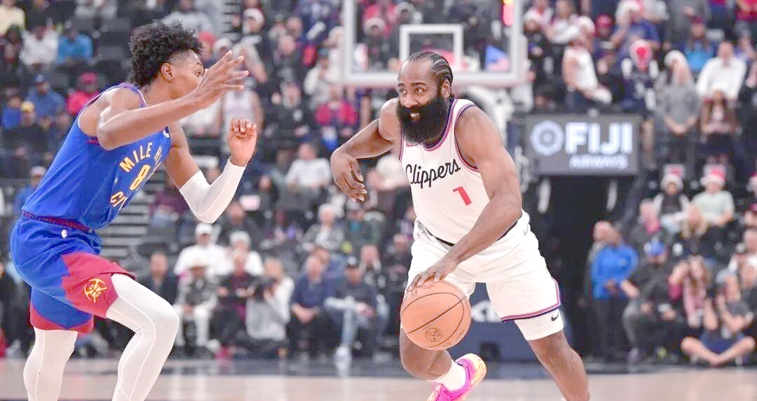 快船主控表现抢眼带队逆转掘金取得胜利的简单介绍 快船主控表现抢眼带队逆转掘金取得胜利的简单介绍