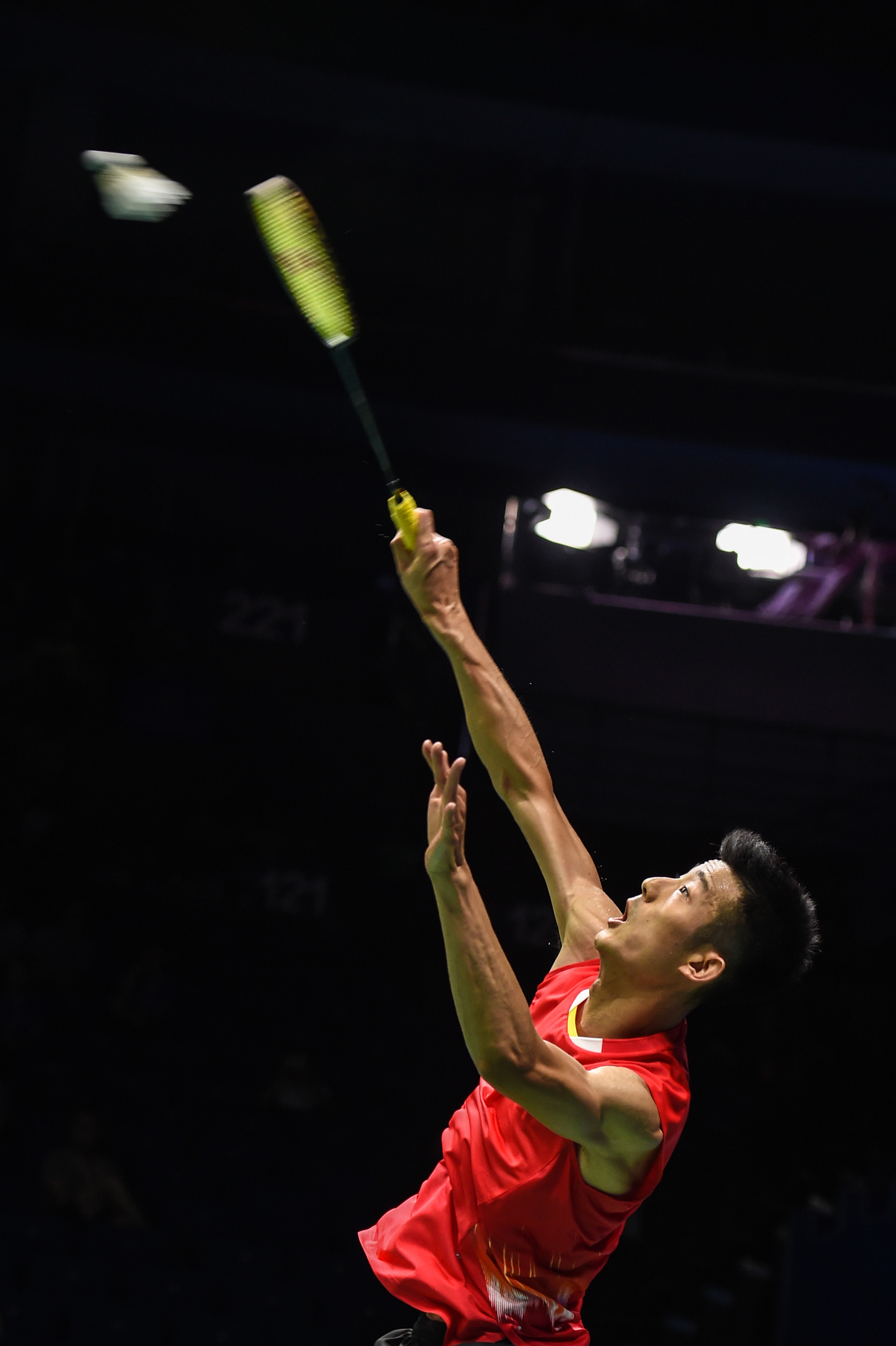 中国羽毛球队绝地反击英格兰羽毛球队,谌龙关键制胜的简单介绍 中国羽毛球队绝地反击英格兰羽毛球队,谌龙关键制胜的简单介绍