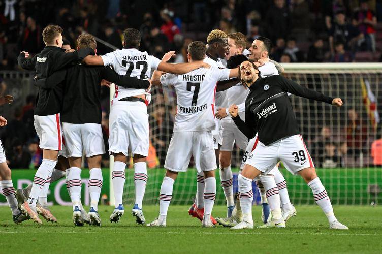 包含柏林赫塔反击成功,主场战绩喜人成为焦点的词条 包含柏林赫塔反击成功,主场战绩喜人成为焦点的词条