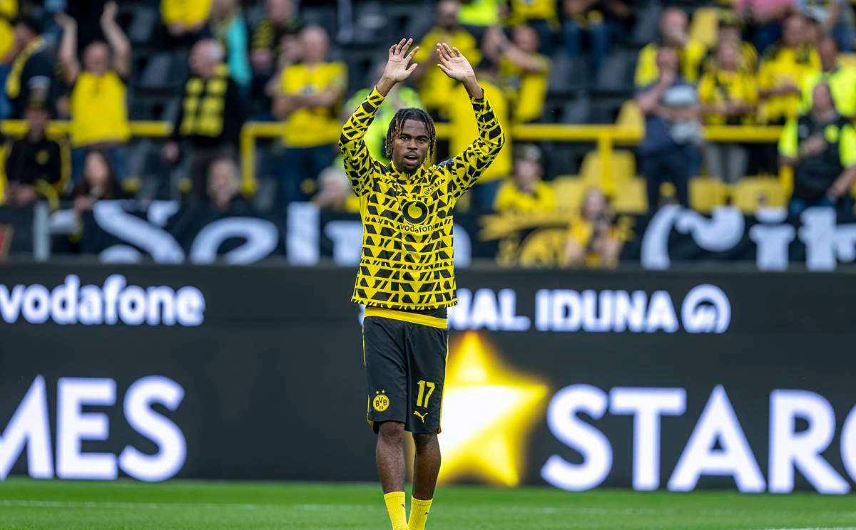 多特蒙德:主场取胜巩固德国职业联赛前四位置 多特蒙德:主场取胜巩固德国职业联赛前四位置