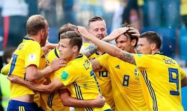 瑞典队紧咬瑞士队，争夺晋级名额