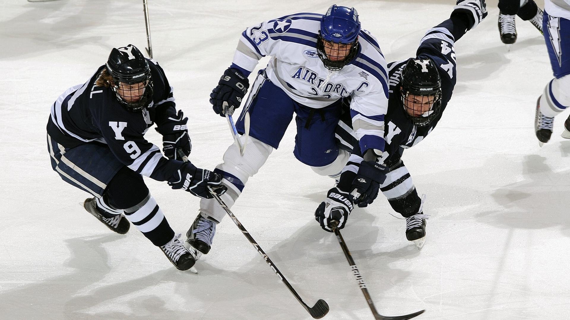 魔术狂胜广厦队，爱德华兹关键一击定乾坤