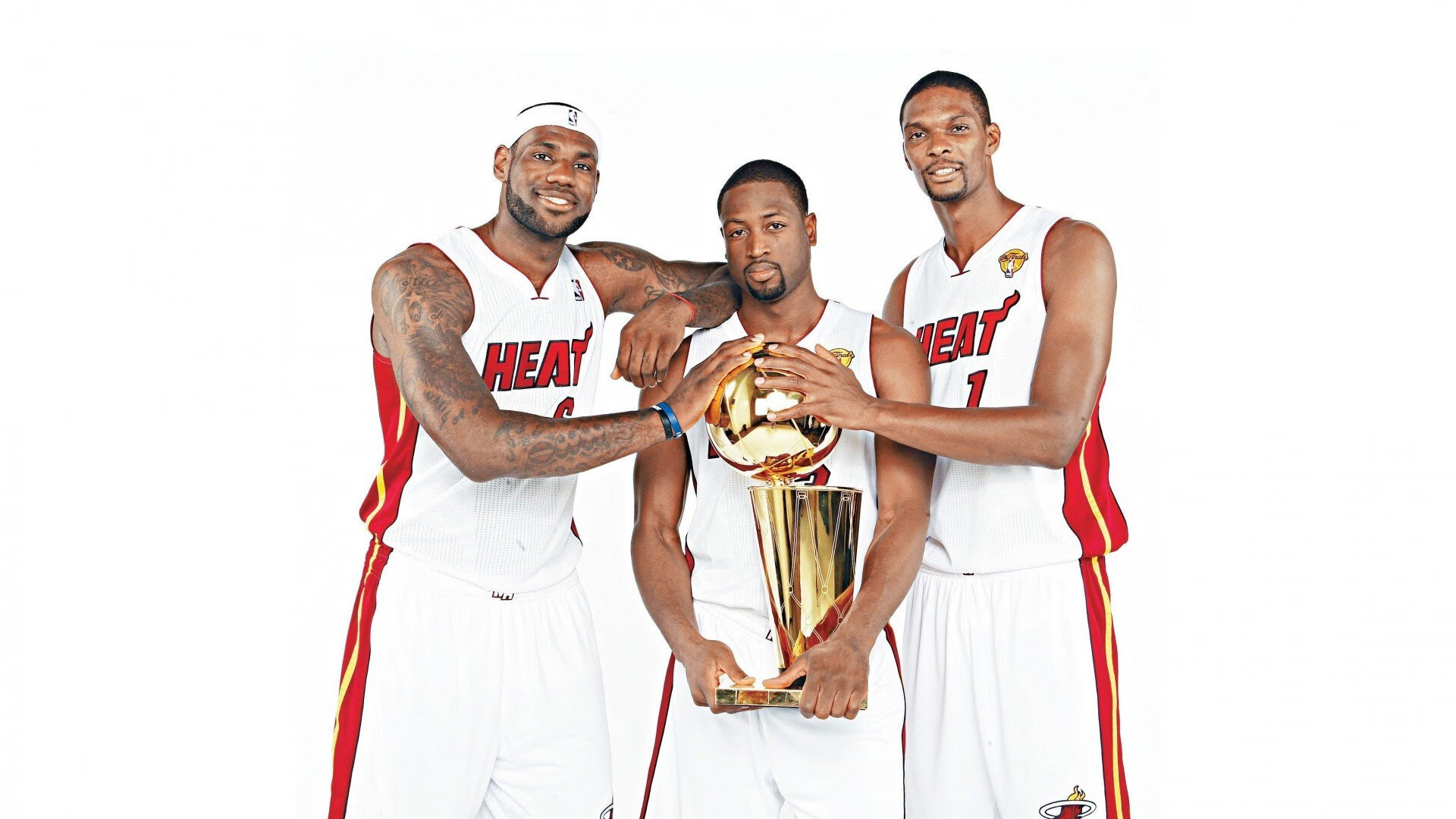 范弗利特，上海滩的关键先生，如何一箭穿心带走新疆队？